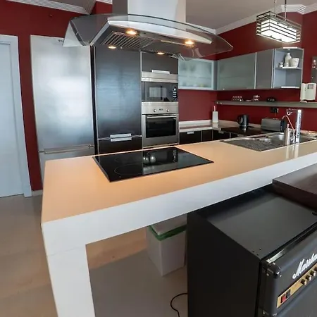 Cosmic View דירה